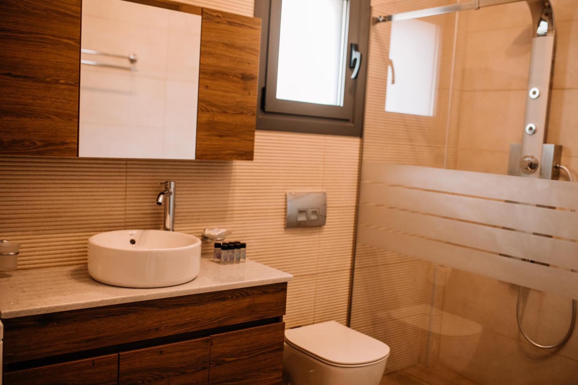 Konatsi Luxury Apartments Τυρός Εξωτερικό φωτογραφία